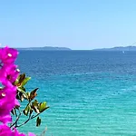 Le Rabelais Hotell Le Lavandou