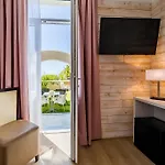 Le Rabelais Hotell Le Lavandou