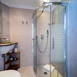 Le Rabelais Hotell