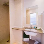 Hotell Le Rabelais Le Lavandou