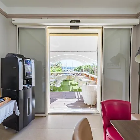 Le Rabelais 3* 勒拉旺杜